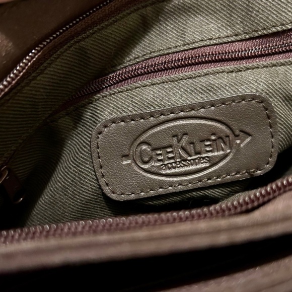 Cee Klein Beautifully Detailed Nylon Zippered Shoulder Tote NWOT - Picture 7 of 10